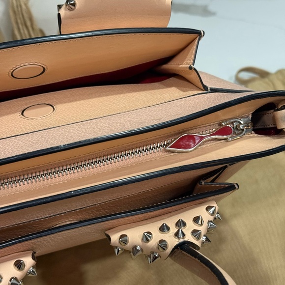 Christian Louboutin Eloise Small Bag - Picture 9 of 17